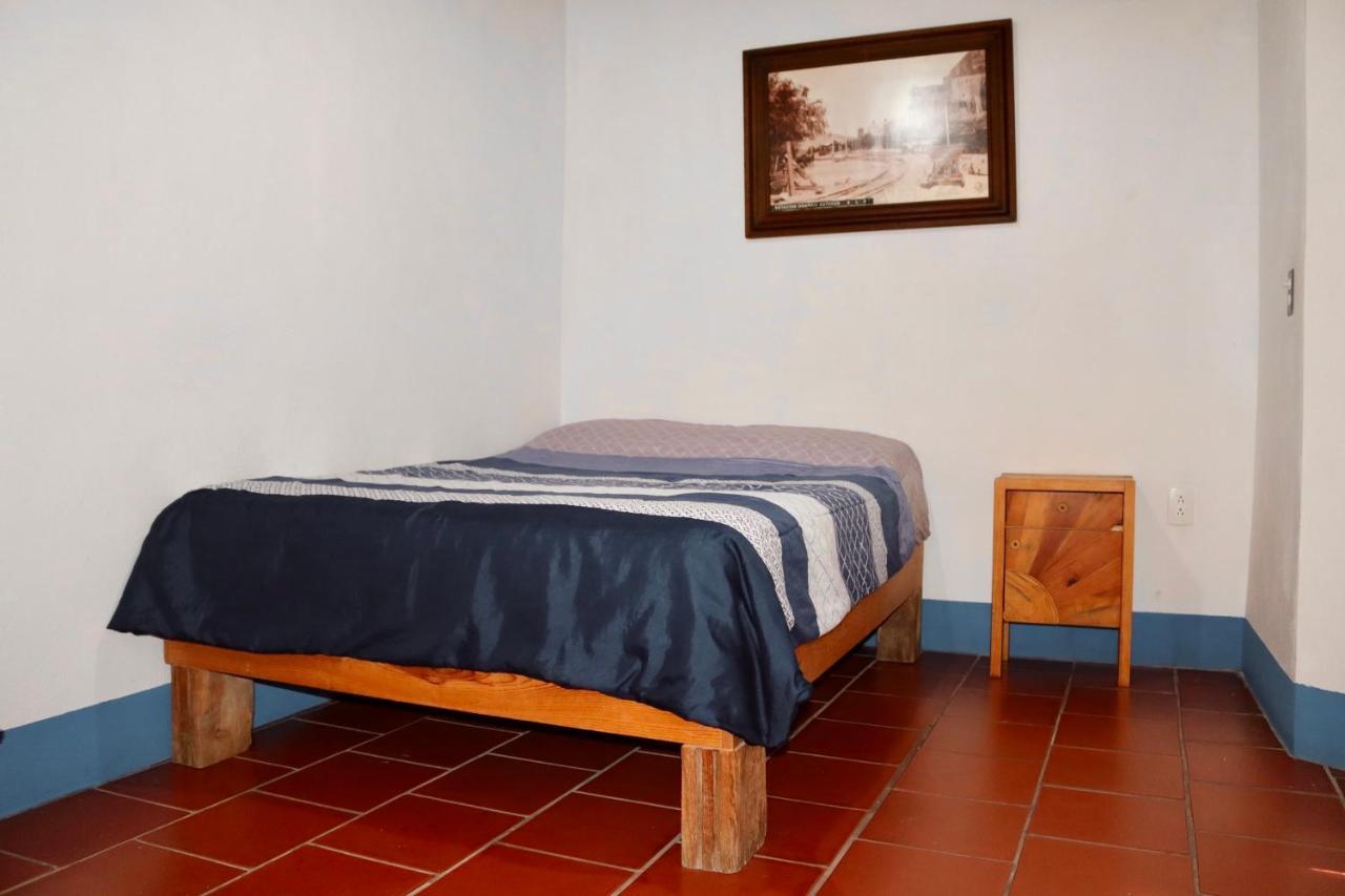 Hospedaje Pizza Azul Catorce Exteriör bild